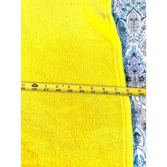 Pokémon Pikachu Fleece Blanket Pillow Throw Wrap Yellow Kids Sleeping Bed Nap - Picture 5 of 7